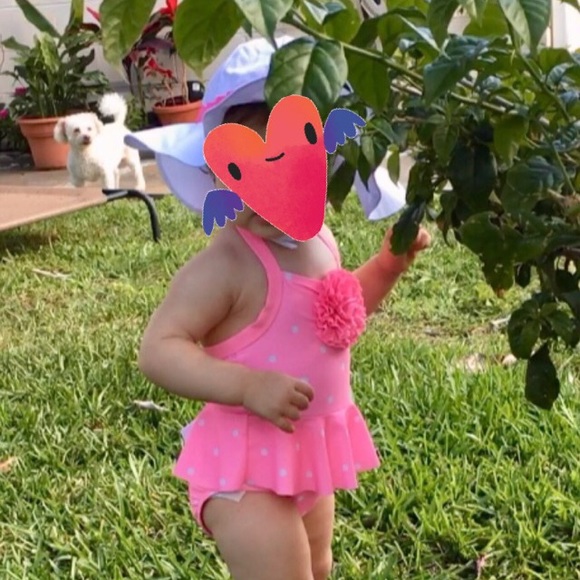 Baby Sun Hat w. Pink Bow & Chin Strap - Picture 6 of 6